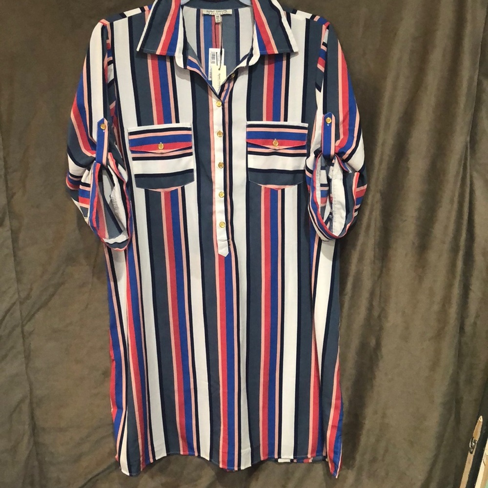 Pink, Red,White,Deep Blue,andForest Green blouse